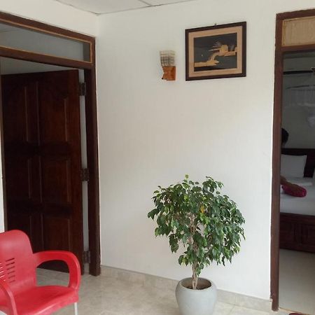 Umaya Holiday Home อนุราธปุระ ภายนอก รูปภาพ