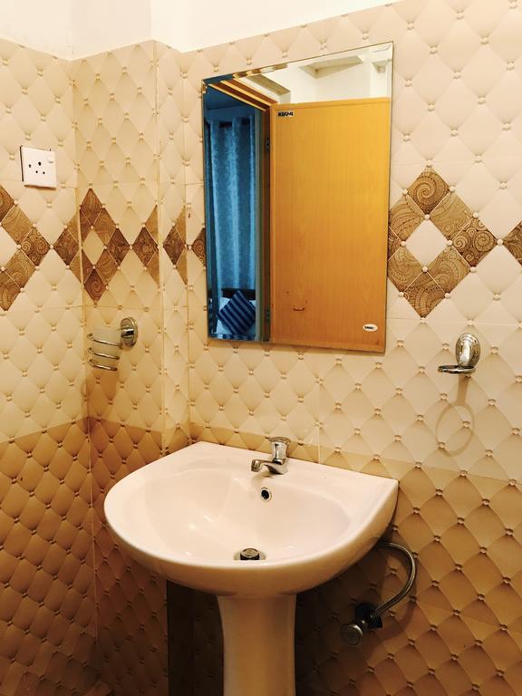 Umaya Holiday Home อนุราธปุระ ภายนอก รูปภาพ